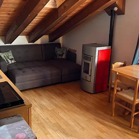 Apartment Confortevole Oasi Di Pace: Allontanati Dal Caos E Immergiti Nel Estivo E Nella Neve Invernale *